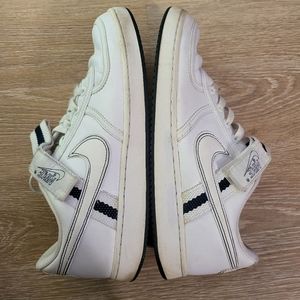 Nike Vandal Low (White/Midnight Navy Blue) Size 10